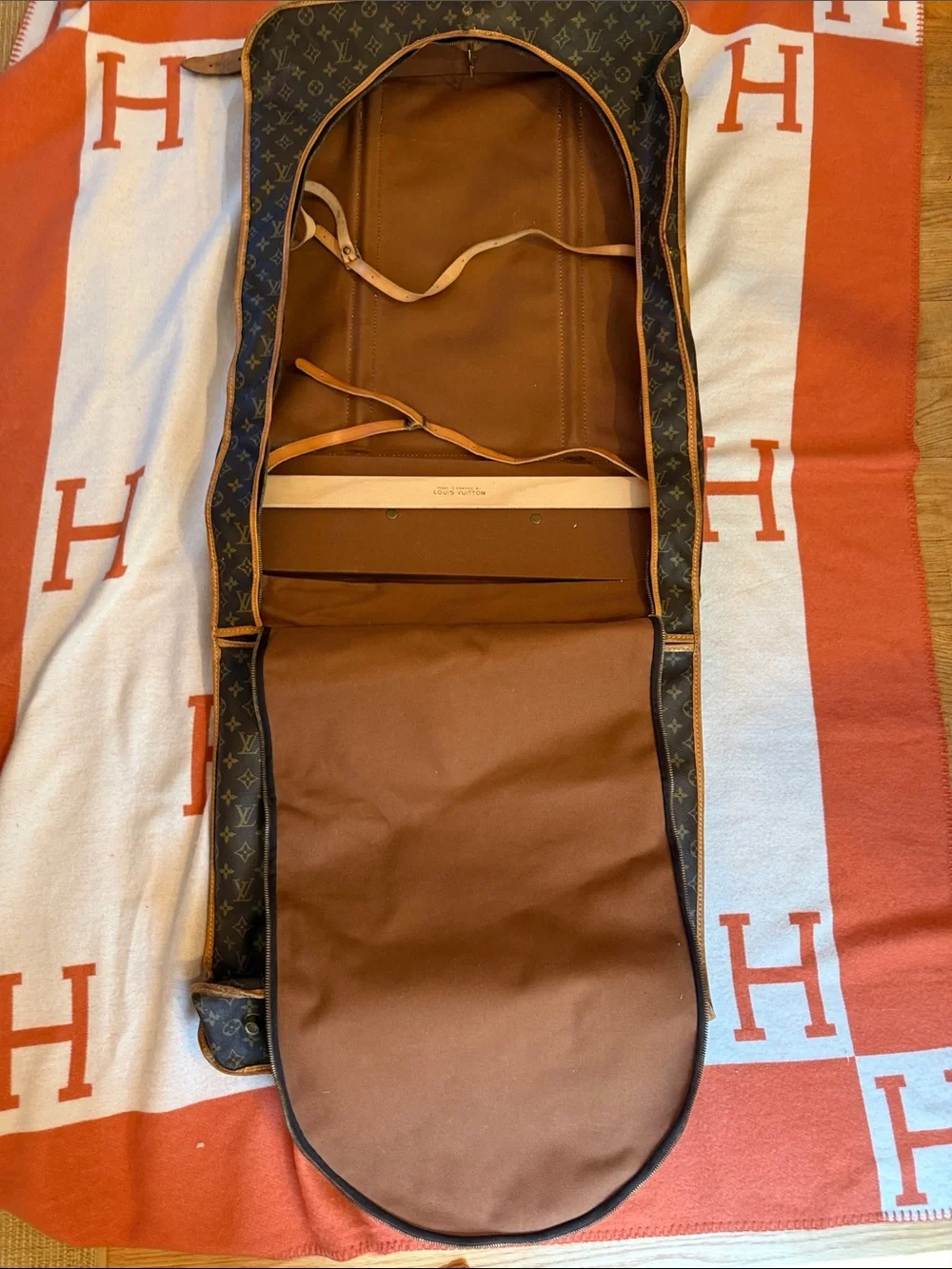 Vintage Louis Vuitton Monogram Garment Bag Tan Leather Trim, Look at Photos
